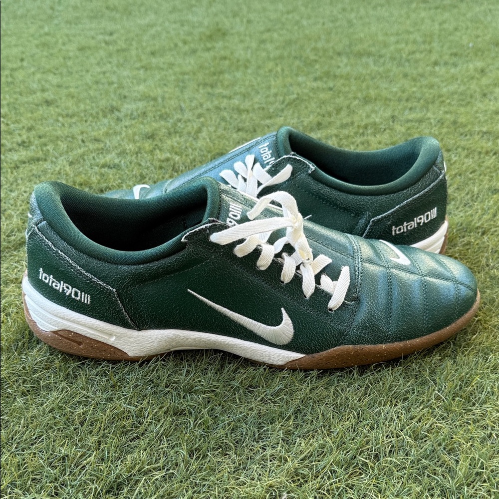 Nike Total 90 PRM